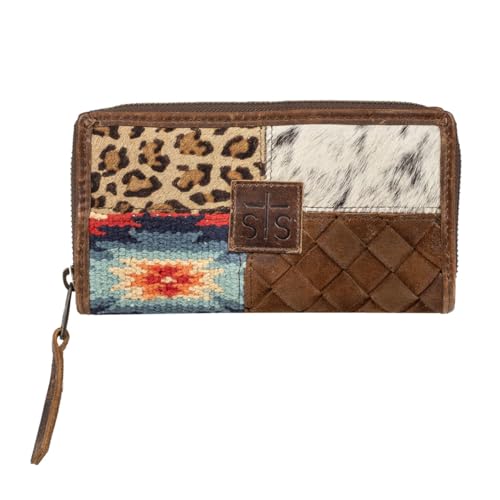 STS Ranchwear Chaynee Mountain Ladies Bifold (STS-63227) by STS Ranchwear in Multi-Color